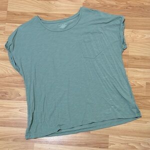 Max Studio Sage Green Short Sleeve Tee
